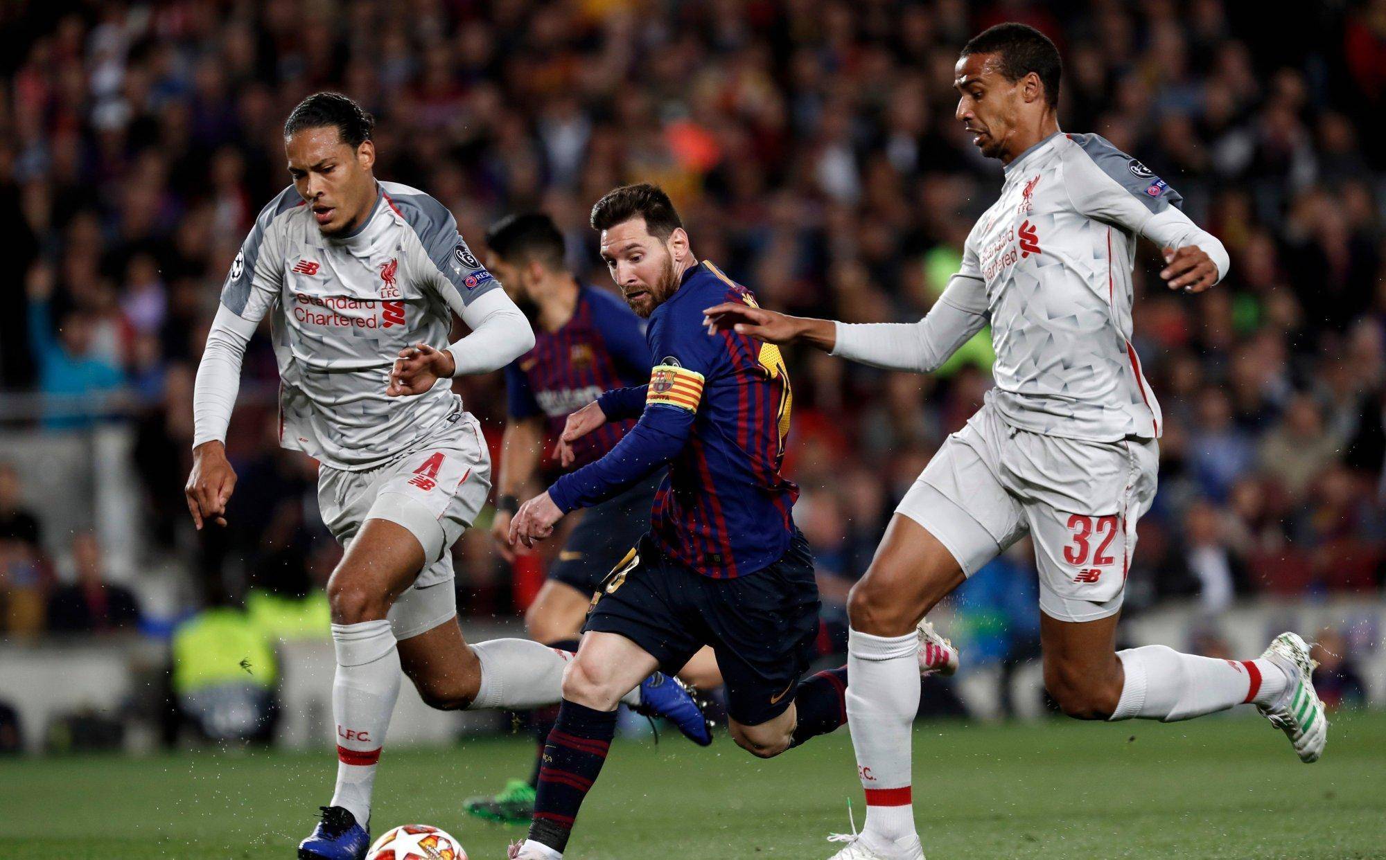 新一轮足球比赛拉开帷幕，赛事精彩可期