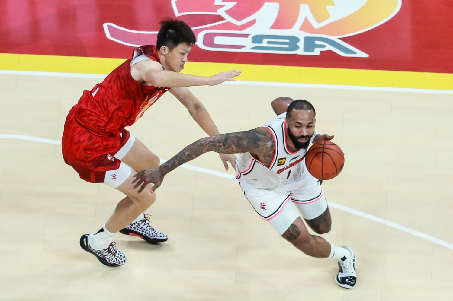 球队实力增强，连胜多场比赛