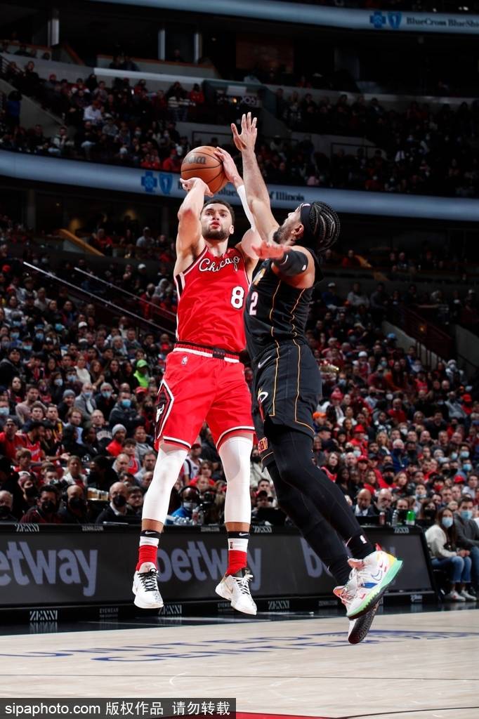 NS翻盘SHR，Elk线上压制力十足焦点之战入围赛，点燃全场激情