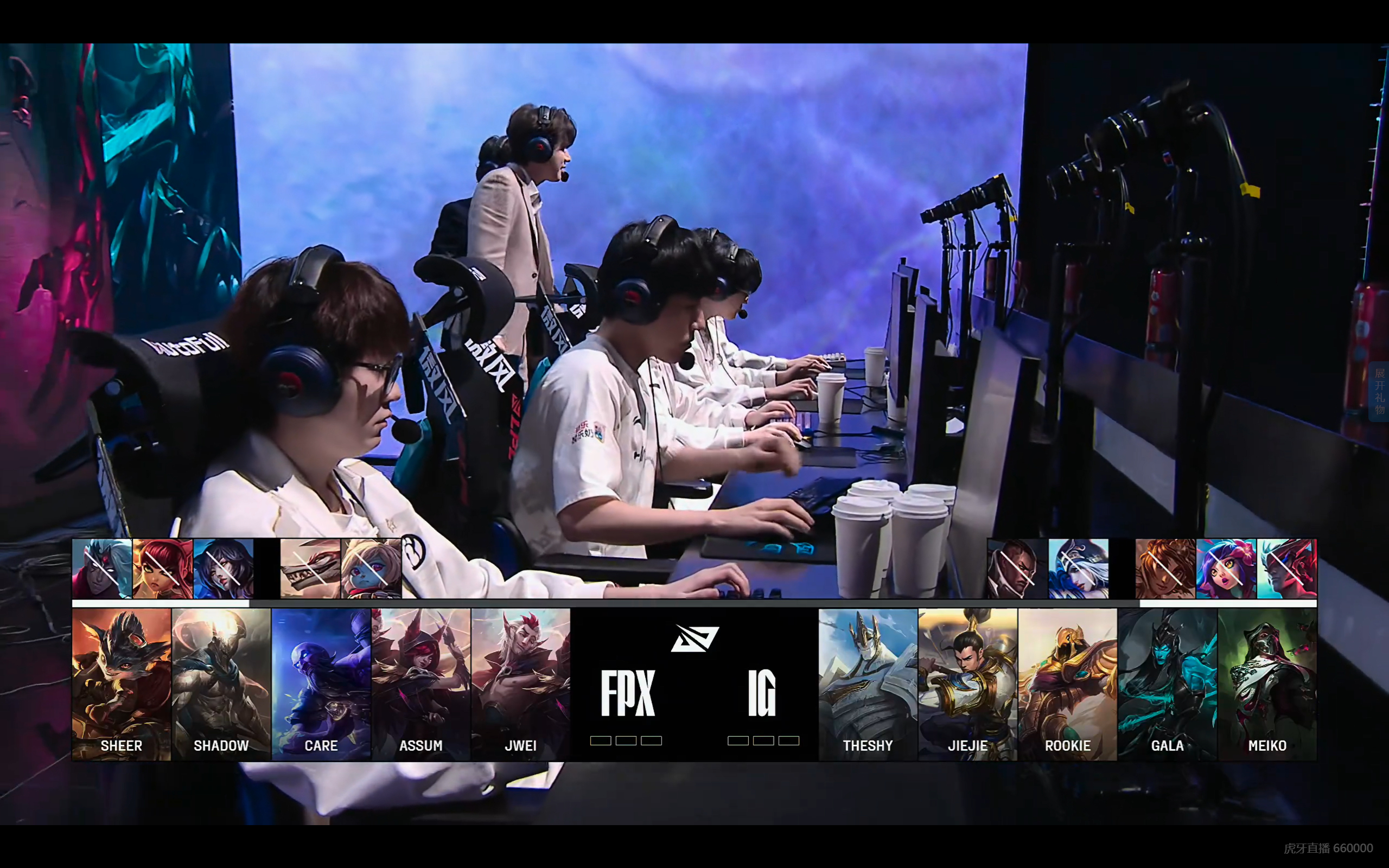 包含BRO碾压EG，Doinb打出惊人五杀峡谷大战全球总决赛，成为赛场最大亮点的词条