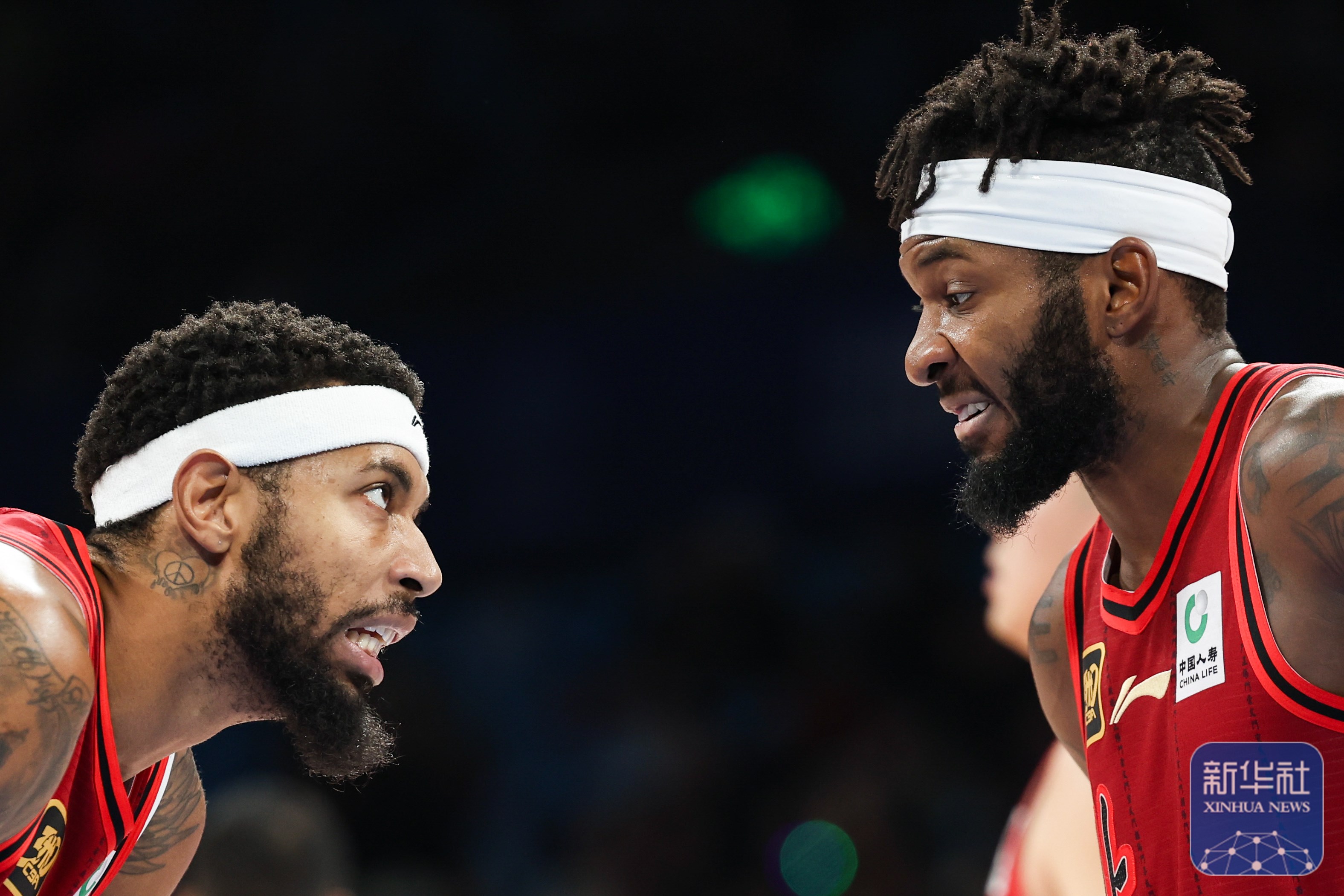 顶尖球星聚首，激战涌现冠军