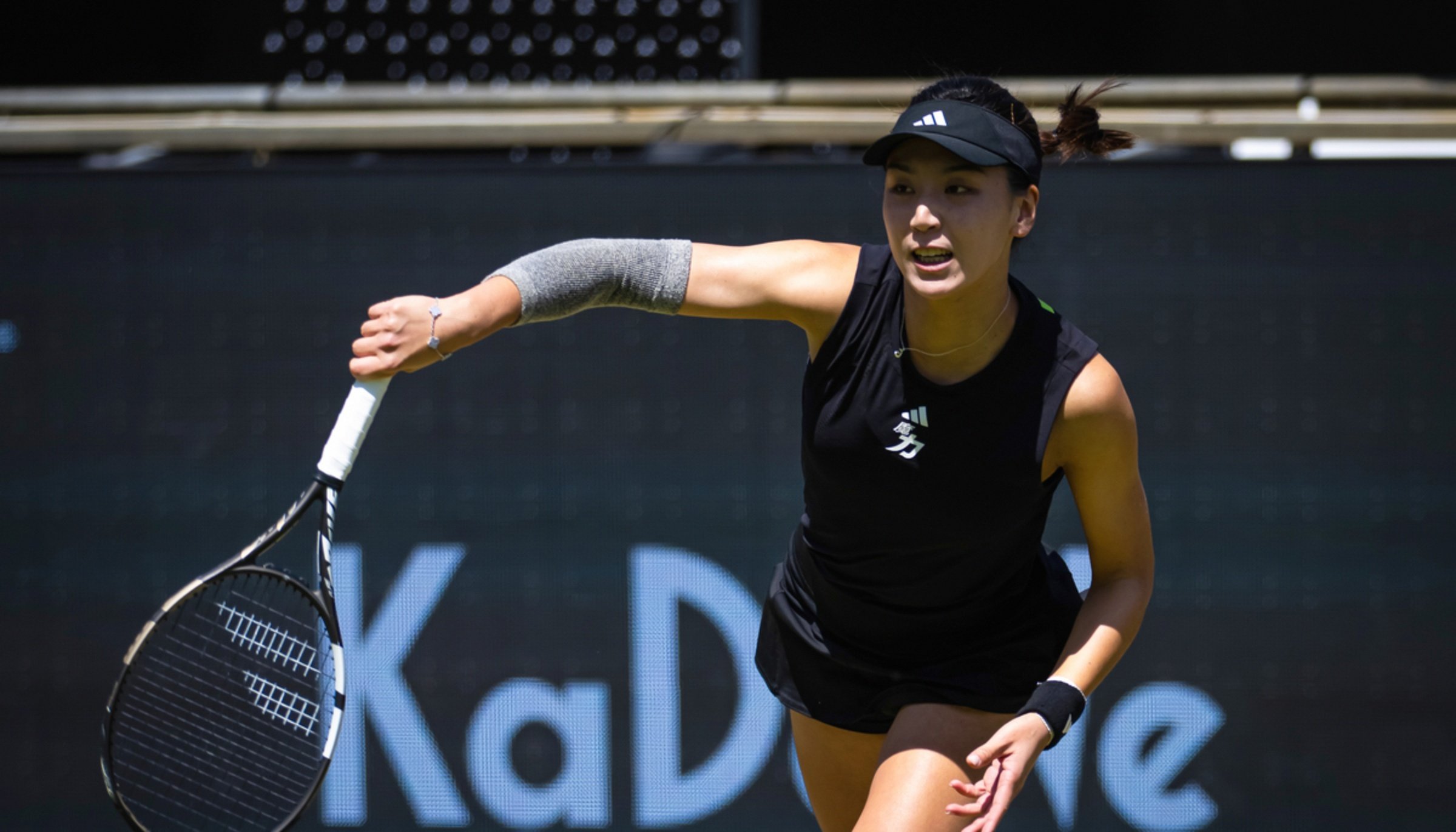 全世界选手共同角逐，引发激烈热议