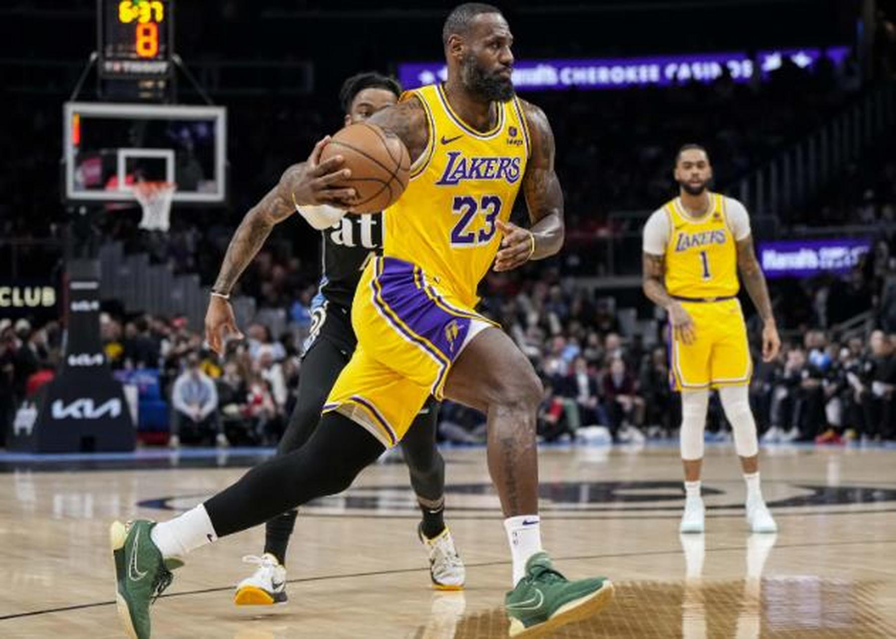 老鹰成功逆袭，淘汰湖人进入下一轮比赛