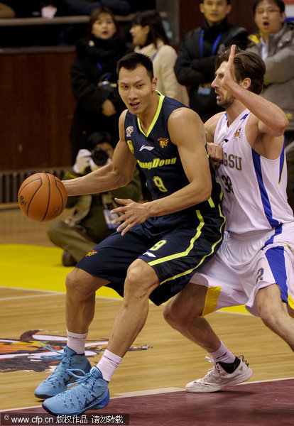 江苏男篮连胜加冕，壮大势头