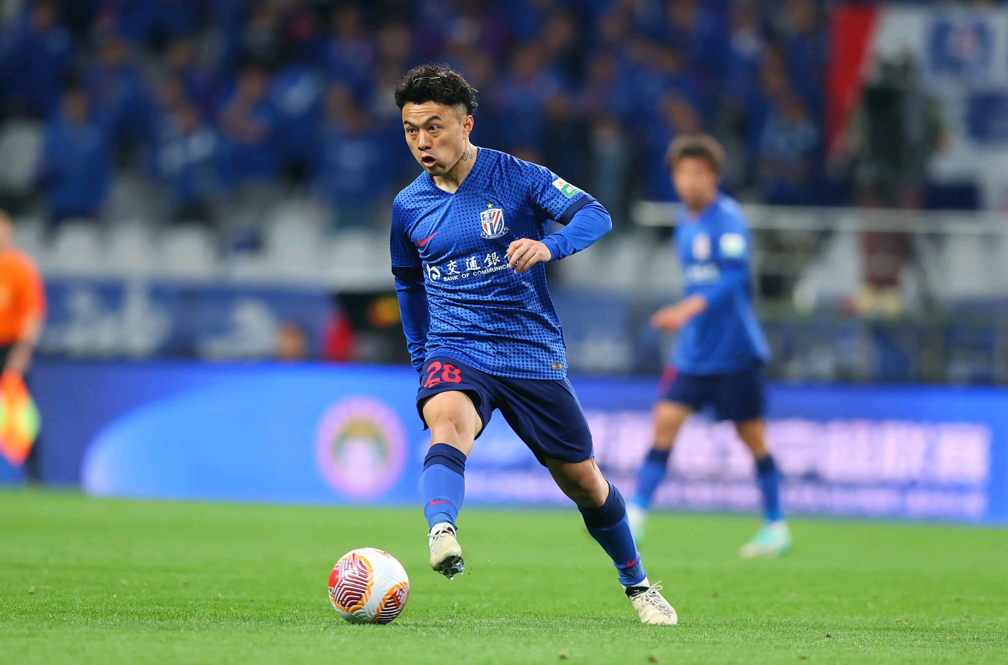 包含申花大胜佳兆业，取得客场宝贵三分的词条