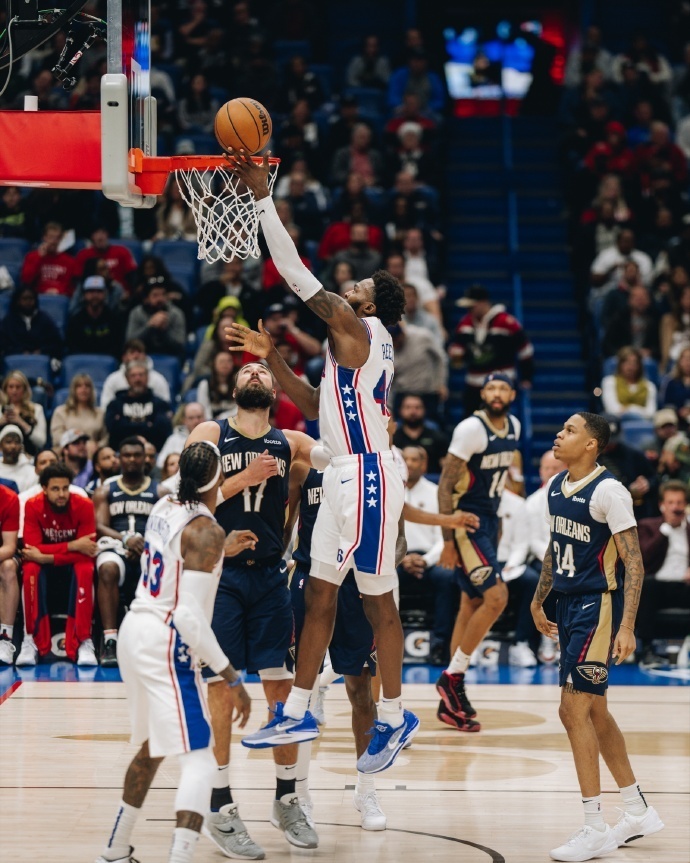 76人碾压骑士,锡安刷新纪录的简单介绍 76人碾压骑士,锡安刷新纪录的简单介绍