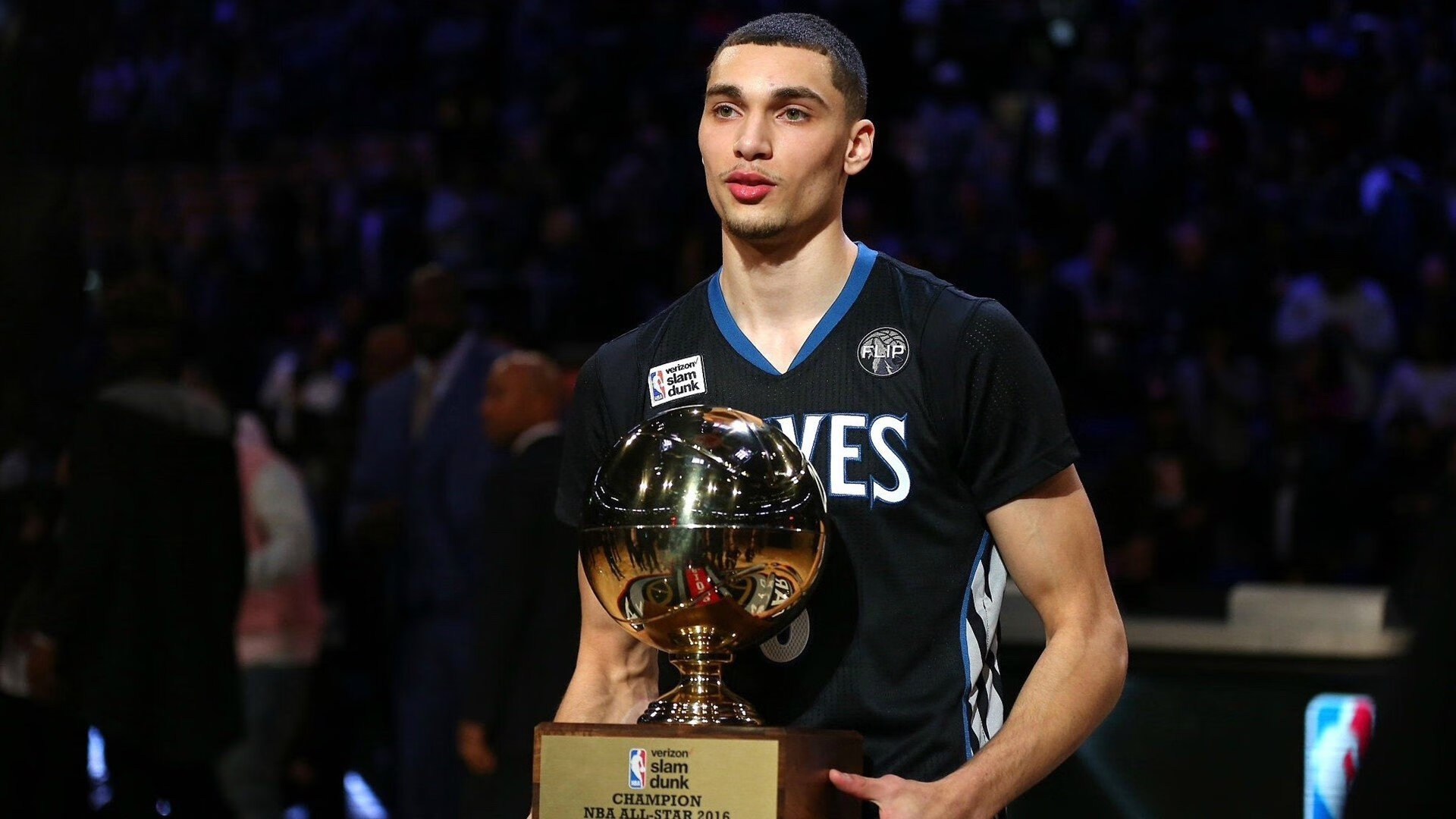 一个亚洲后卫，如何成为苏格兰的救世主？