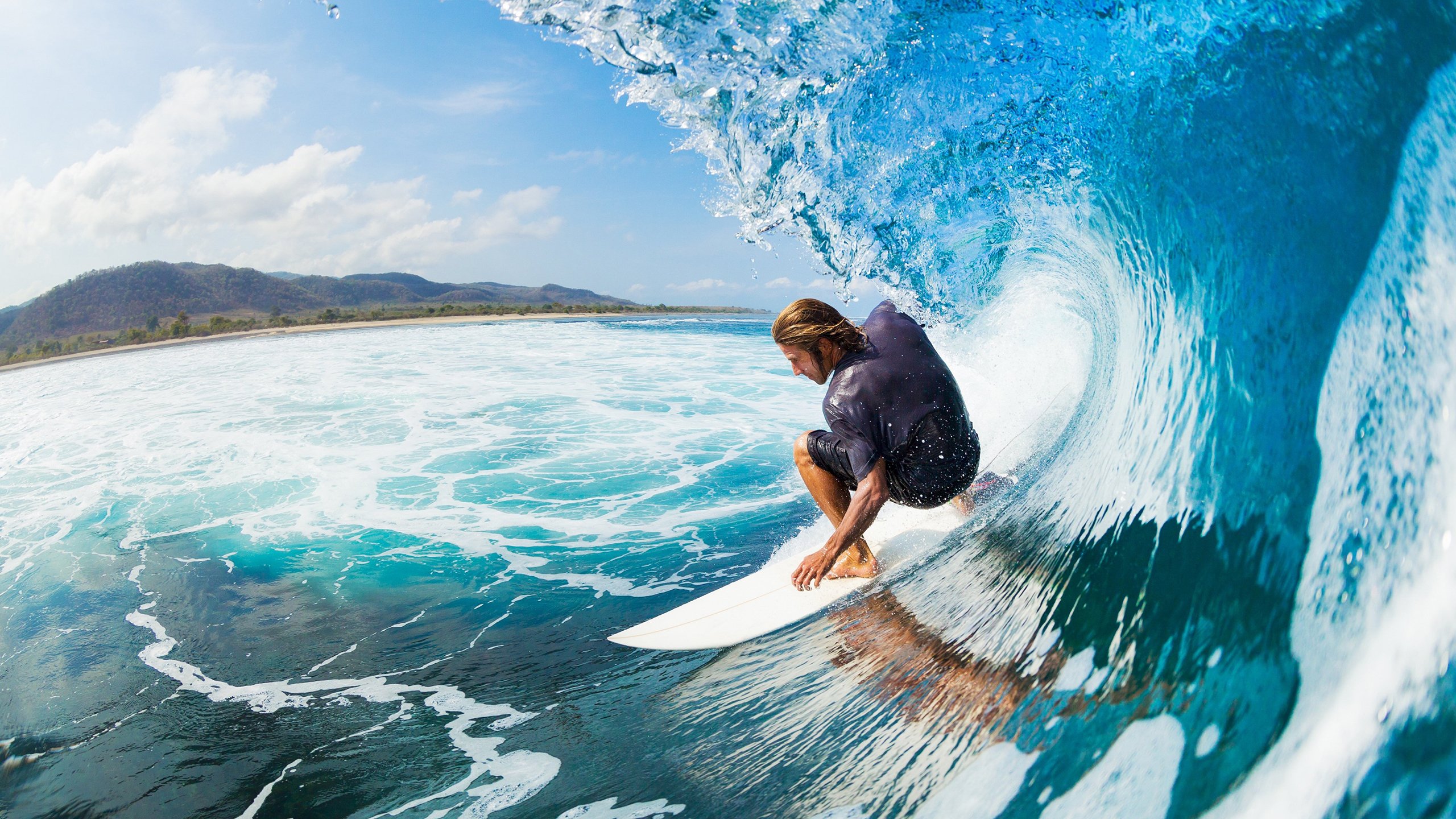 唯一性的狂欢,当几内亚足球速胜委内瑞拉,C罗跨界接管NBA季后赛