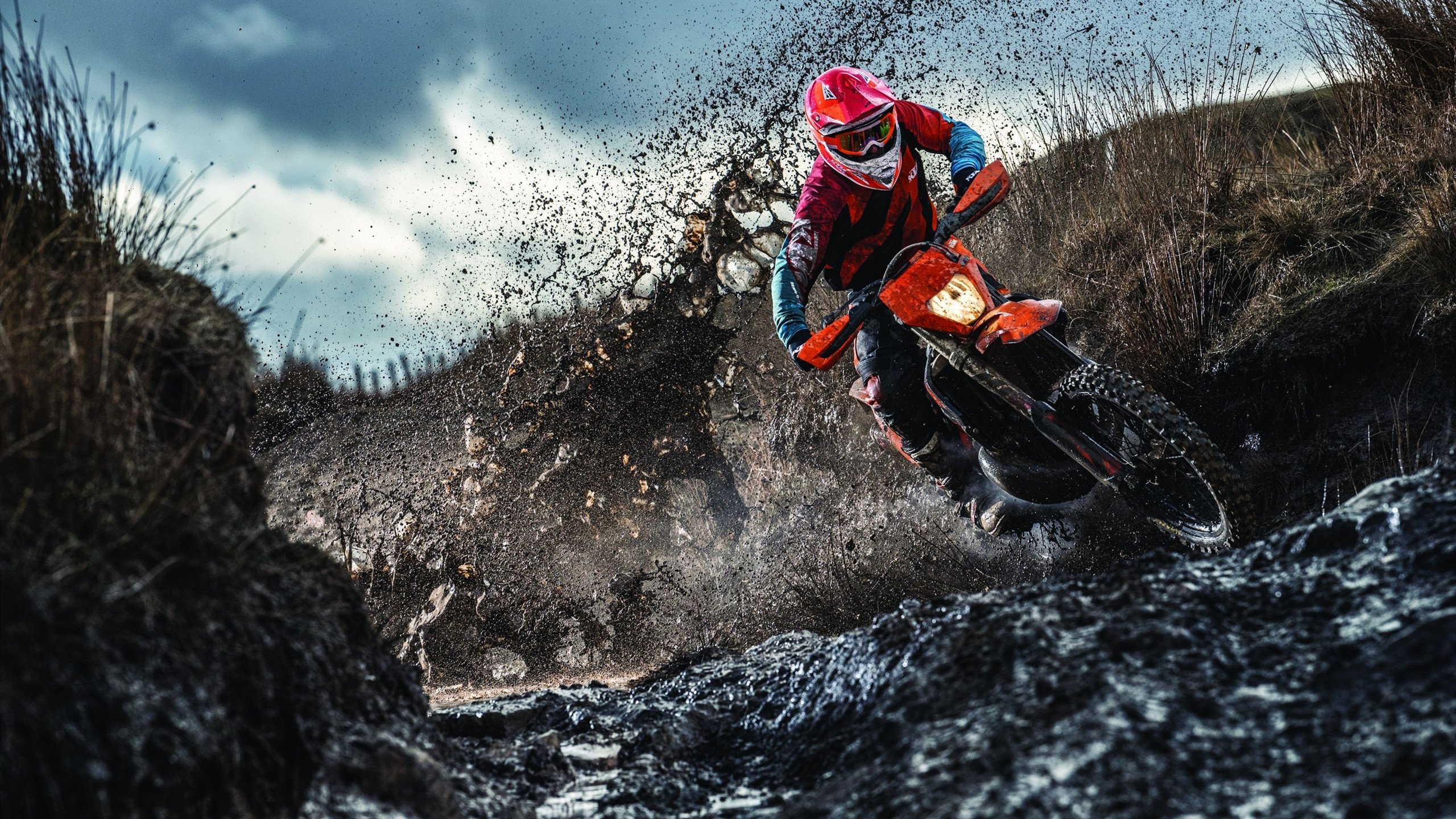 开云平台-燃烧的羽球之心，印尼队险胜印度，黄鸭组合的不败传奇